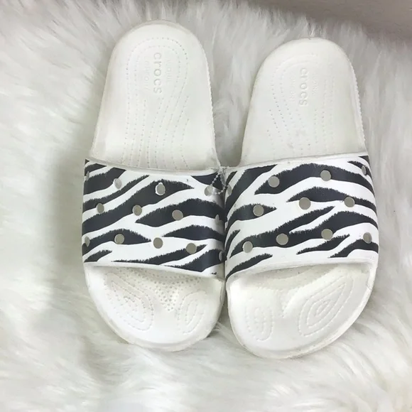 Crocs Women’s Size 9 Zebra Stripe Slides Black & White - Picture 1 of 4